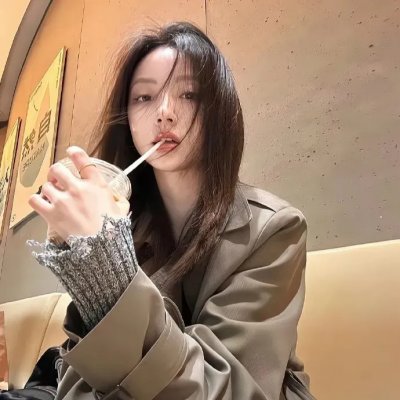 忧罗娜传奇海报